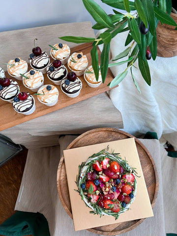 Seasonal Special - Cake + Cupcake bundle