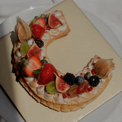 Customisable Tarts (passionfruit meringue)