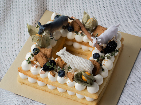 Customisable Buttercream Tart (Alphabets) (Vanilla Passionfruit)