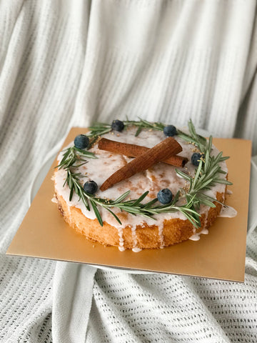 Lemon blueberry drizzle cake