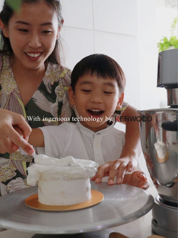 Kenwood - Baking Demo (Titanium Chef Baker XL 7L Stand mixer)