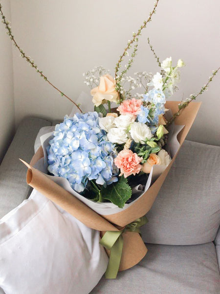 Fresh Blooms: Antoinette (Wrapped Bouquet)