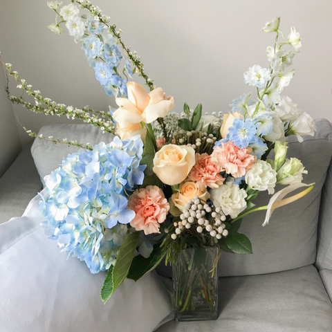 Fresh Blooms: Antoinette (With Vase)