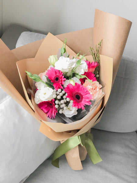 Fresh Blooms: Ivanna