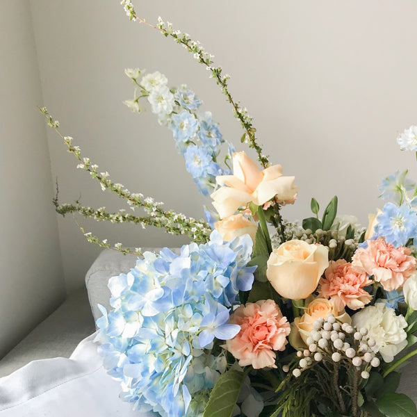 Fresh Blooms: Antoinette (Wrapped Bouquet)