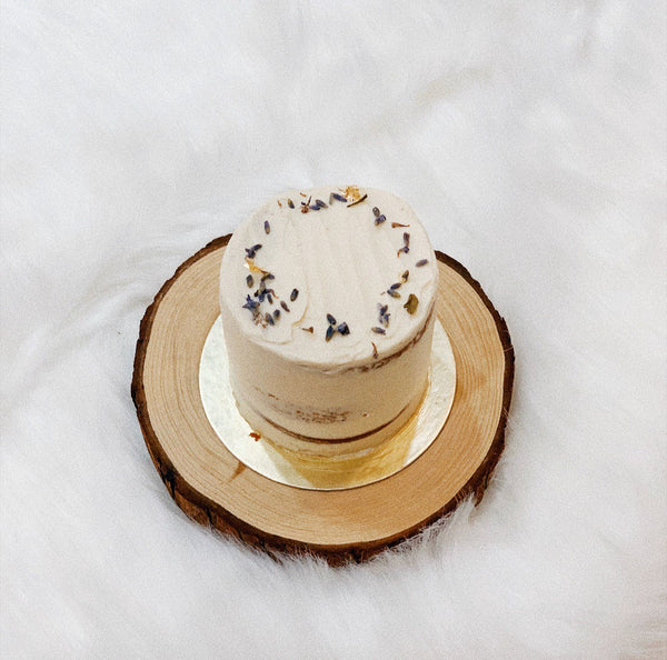 Bundle of Love + Upgrade to 3.5" Cake