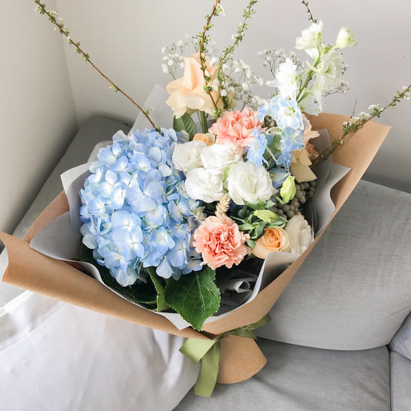 Fresh Blooms: Antoinette (Wrapped Bouquet)
